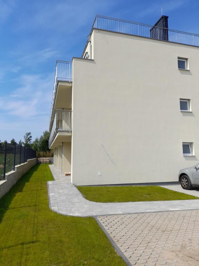 Milo Mare Apartaments เมียลโน ภายนอก รูปภาพ