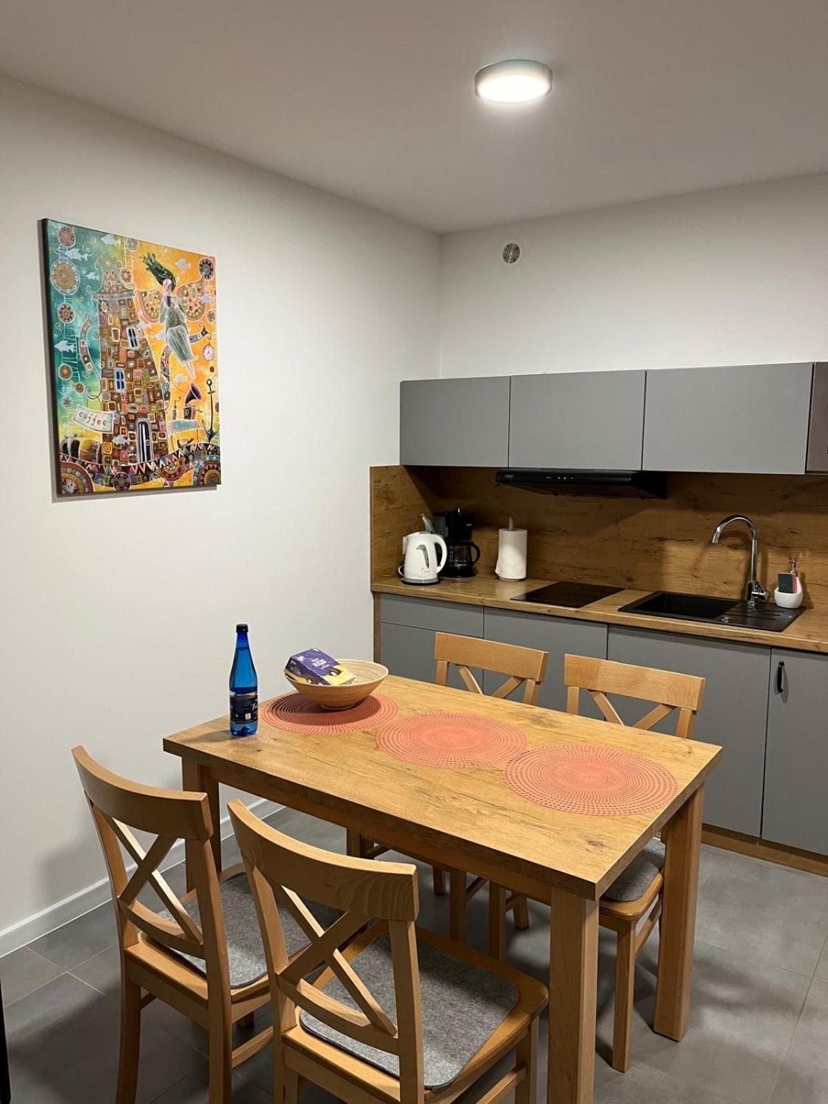 Milo Mare Apartaments เมียลโน ภายนอก รูปภาพ
